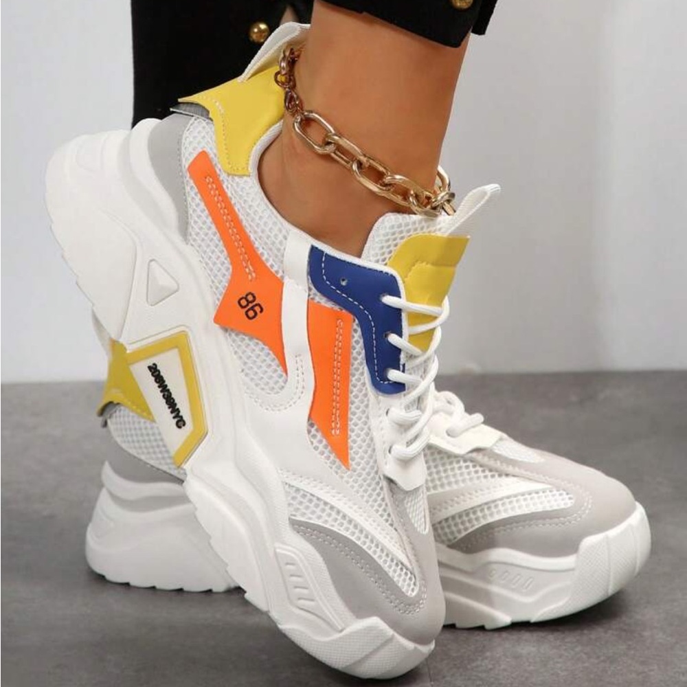 Women's chunky heel sneakers